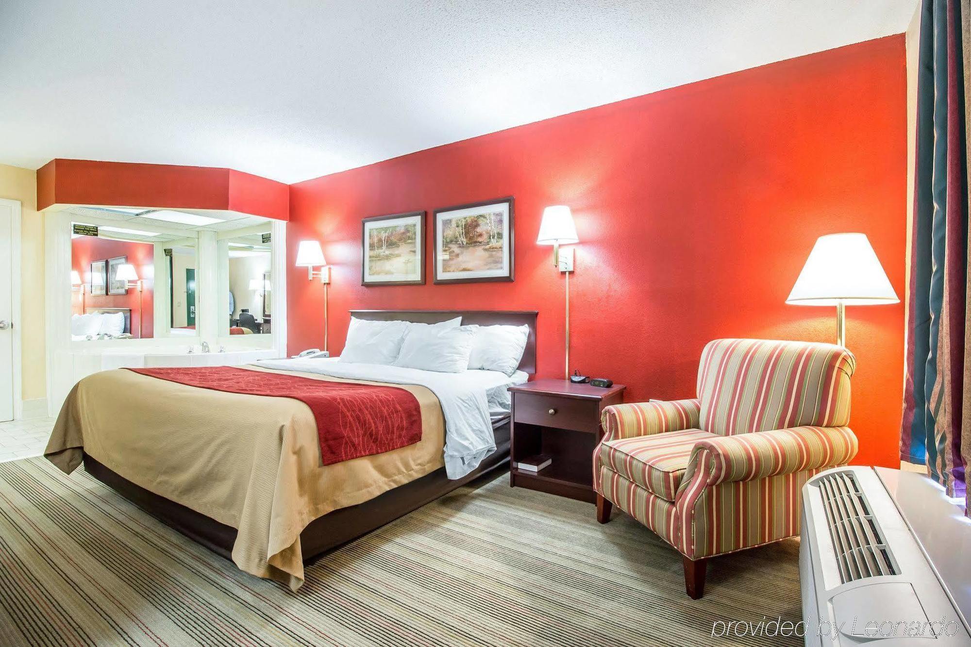 Quality Inn Gordonsville Экстерьер фото
